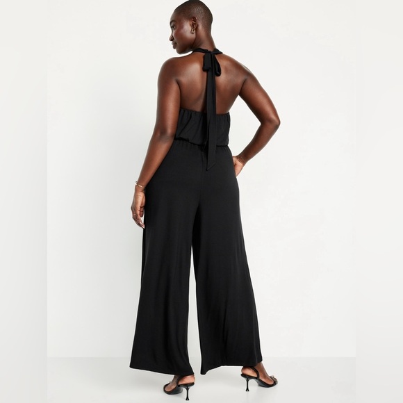 NWT! Old Navy Black Waist-Defined Halter Jumpsuit - Multiple Sizes 💎 - Picture 5 of 13